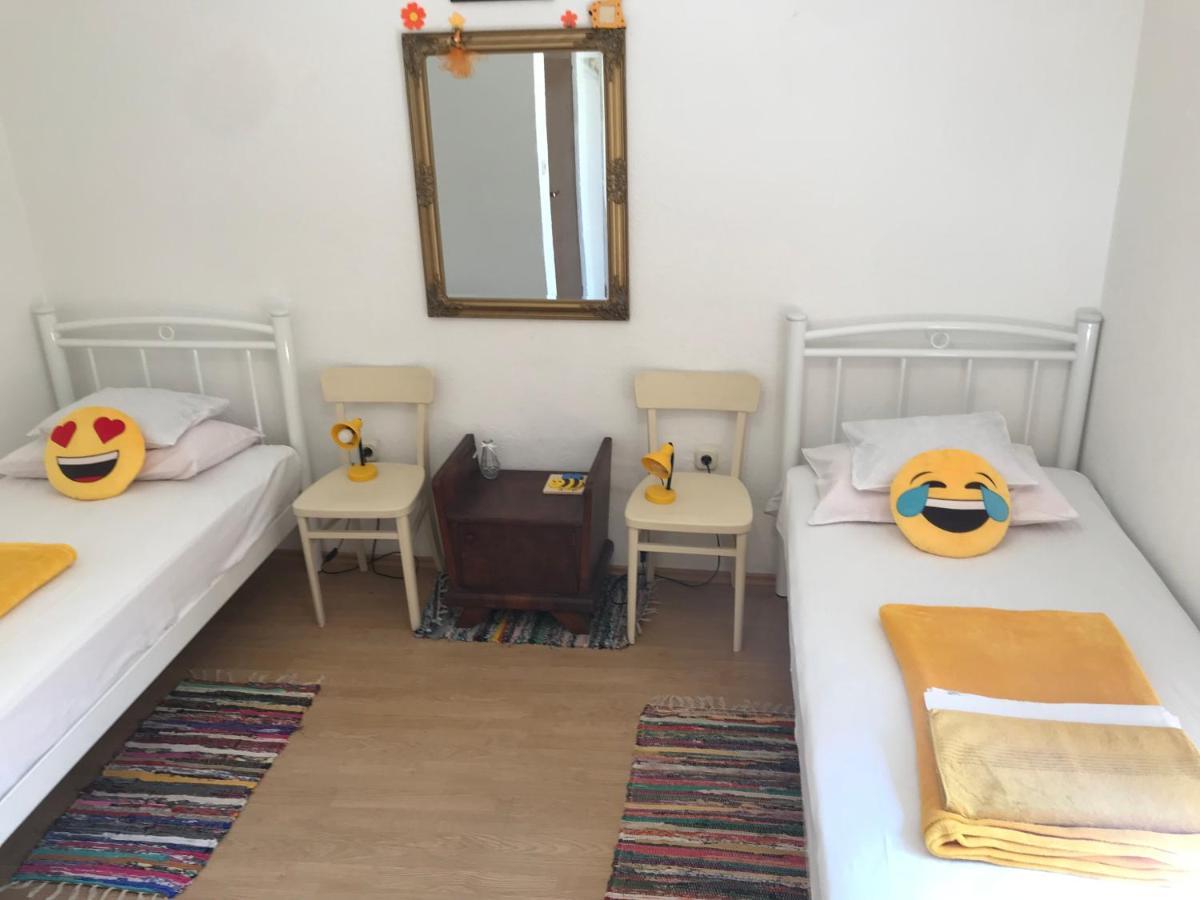 Holiday Home Klaic - Kids Friendly Gruda Luaran gambar
